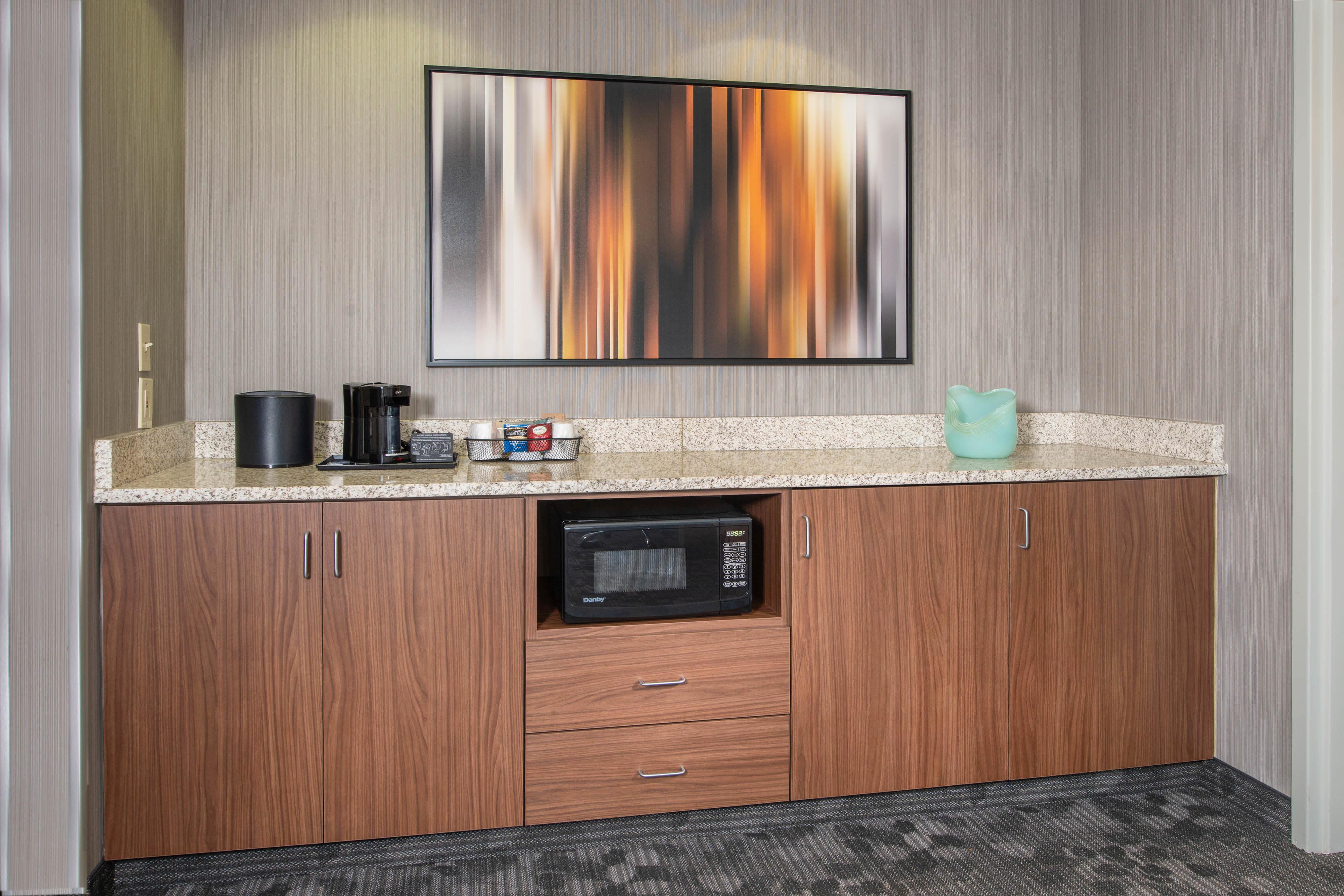 Sonesta Select Allentown Bethlehem Airport Exterior photo